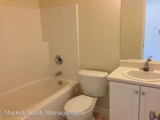 200 Salt Landing Cir, Savannah GA  31405-9473 exterior