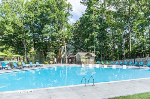 7700 Colquitt Rd, Atlanta GA  30350-4924 exterior