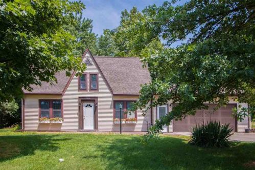 916 13 St, Wellman IA  52356-9268 exterior