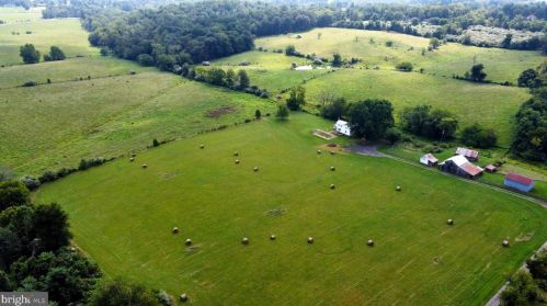 39149 Rickard Rd, Lovettsville, VA 20180-3207