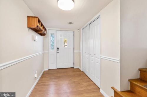 203 Ridgemore St, Fredericksburg, VA 22405-1932