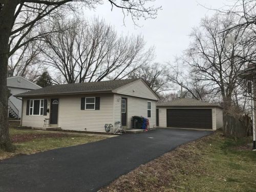 20 Birch St, Carpentersville, IL 60110-1667