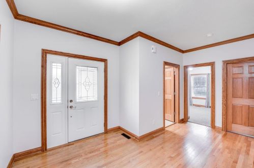 1401 Sleepy Hollow Ct, Crown Point IN  46307-5331 exterior