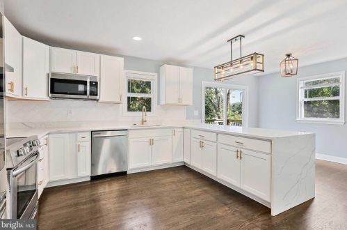 2713 Fallsmont Dr, Fallston MD  21047-2248 exterior