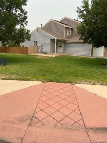4757 Cornish Ct, Denver, CO 80239-4999