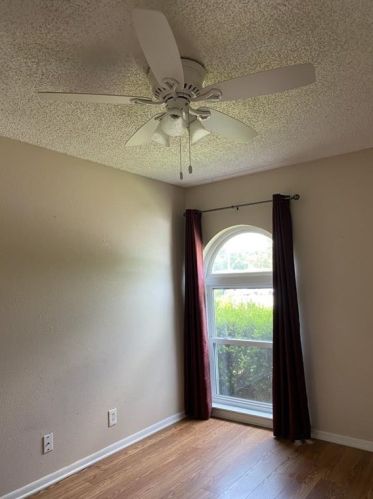 6100 Melinda Dr, Fort Worth TX  76119-7532 exterior