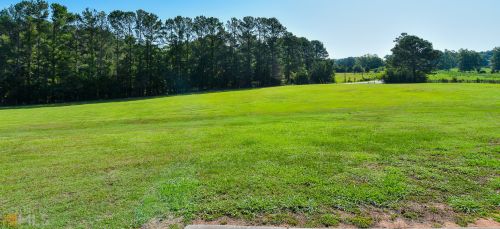66 Sands Rd, Molena, GA 30258-3515