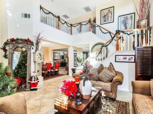 19456 Mi Casa Ct, Riverside, CA 92508-6827