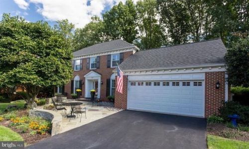 7629 Huntmaster Ln, Mc Lean, VA 22102-2531