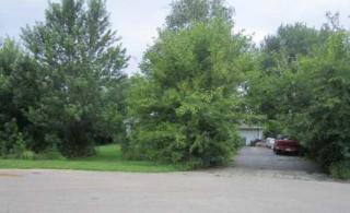 8629 Cambridge Rd, Valley View, IL 60145-8232