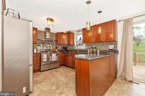 47 Pheasant Ridge Rd, Hanover PA  17331-9470 exterior