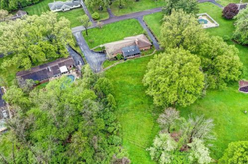3500 Arborcrest Ct, Cincinnati OH  45236-1424 exterior