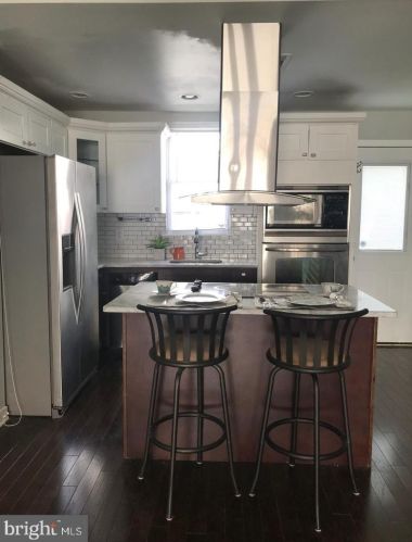 2008 Cleveland St, Philadelphia PA  19121-1502 exterior