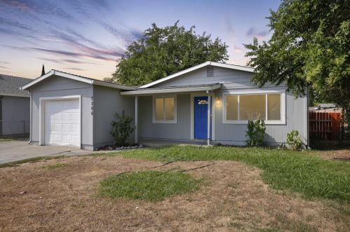 7155 Paladin Way, Rio Linda, CA 95673-2114