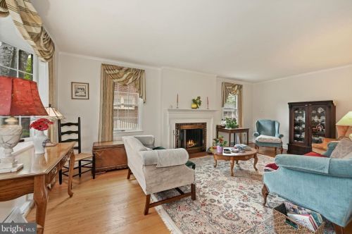 727 Redman Ave, Haddonfield NJ 08033-2743 exterior