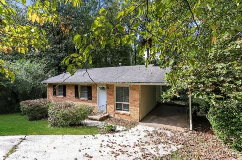 502 Fairlane Cir, Atlanta GA  30331-1508 exterior