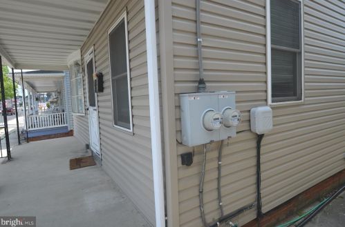 447 Baltimore St, Hanover PA 17331-3205 exterior