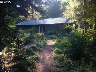 71787 Linden Rd, Rhododendron, OR 97049-9730