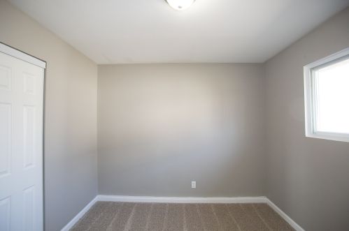 100 Fairwood Dr, Lemont IL  60440-2851 exterior