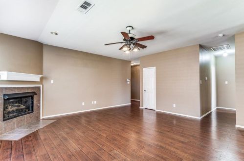 717 Kentucky Derby Ln, Fort Worth TX  76179-7317 exterior