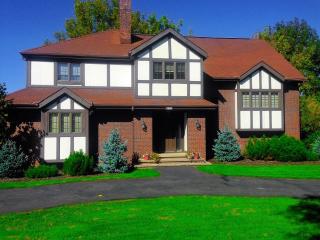 24399 Halburton Rd, Cleveland OH  44122-4138 exterior
