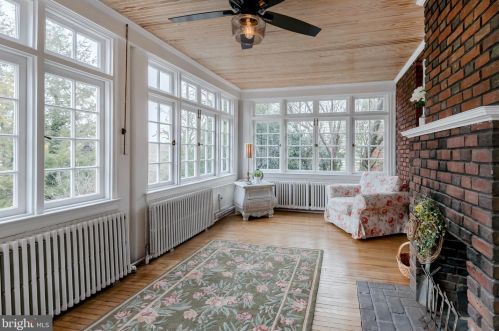 231 Orange St, Lancaster PA  17602-2914 exterior