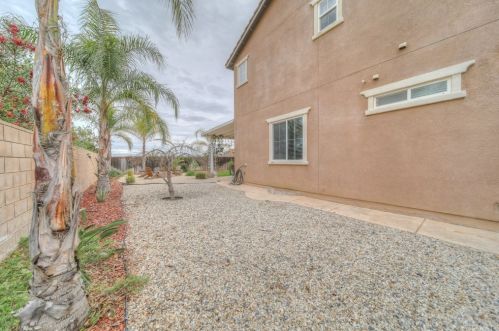 9380 Dauchy Ave, Riverside CA  92508-9213 exterior