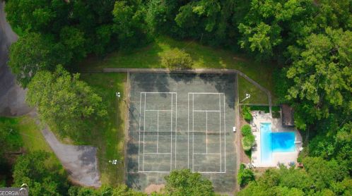 60 Valley Trl, Porterdale, GA 30014-1645