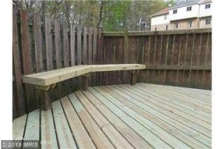 7068 Leewood Forest Dr, Springfield VA  22151-3926 exterior