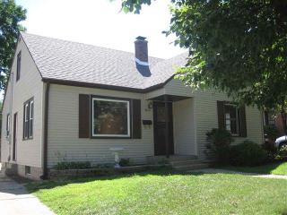 3219 Maryland Rd, Rockford, IL 61108-5919