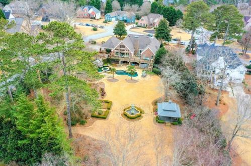405 Winding Rose Ln, Suwanee, GA 30024-3078