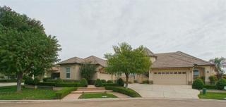 4690 Fallingwater Ln, Clovis, CA 93619-4677
