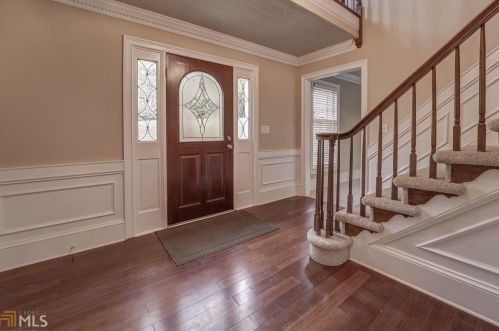 7575 Hunters Woods Dr, Atlanta GA  30350-5631 exterior