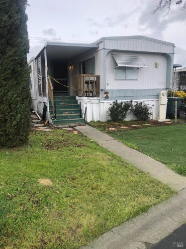 30 Del Rey Dr, Vacaville, CA 95687-9481