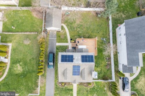 132 Robbins Ave, Trenton NJ 08638-3719 exterior