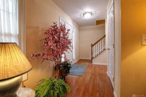 11 Heather Ridge Ct, Miami OH  45056-9502 exterior