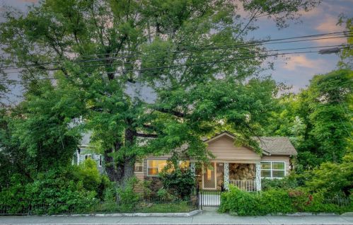 265 Auburn St, Grass Valley, CA 95945-6243