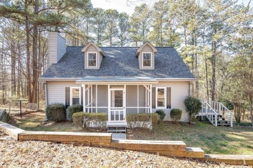 924 Wyntuck Dr, Kennesaw, GA 30152-4082