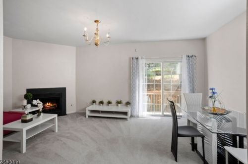 23 Grant Way, Princeton NJ  08540-1667 exterior