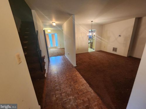 6620 Green Ash Ct, Springfield, VA 22152-2504