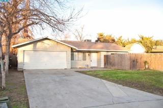 2036 Jacob Ct, Visalia, CA 93291-2551