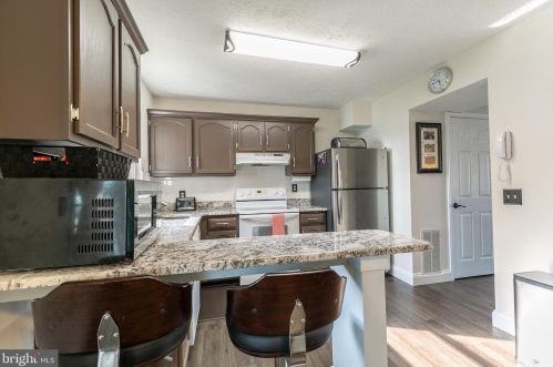 8566 Tides Ct, Riviera Beach, MD 21122-2657