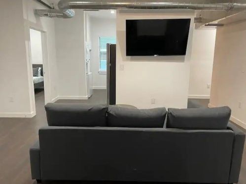 1010 26th St, Austin, TX 78705-4316