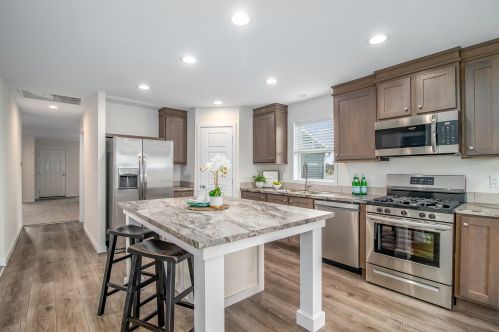 22401 Cedar Dr, Minooka, IL 60410-4003