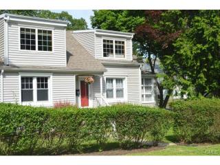 172 Sunset Ave, Fairfield, CT 06824-7642