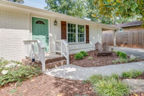1642 Avon Ave, Tucker, GA 30084-7103