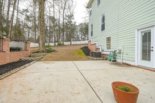 109 Memory Ln, Stockbridge GA  exterior