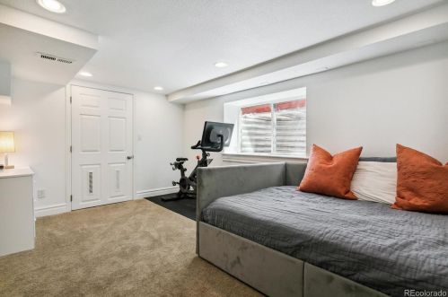 735 Washington St, Denver CO  80209-4311 exterior