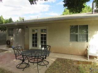 691 3rd St, Brawley, CA 92227-3222