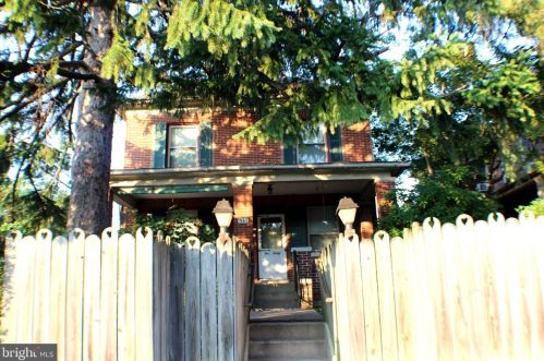 530 Franklin St, Hanover, PA 17331-3914